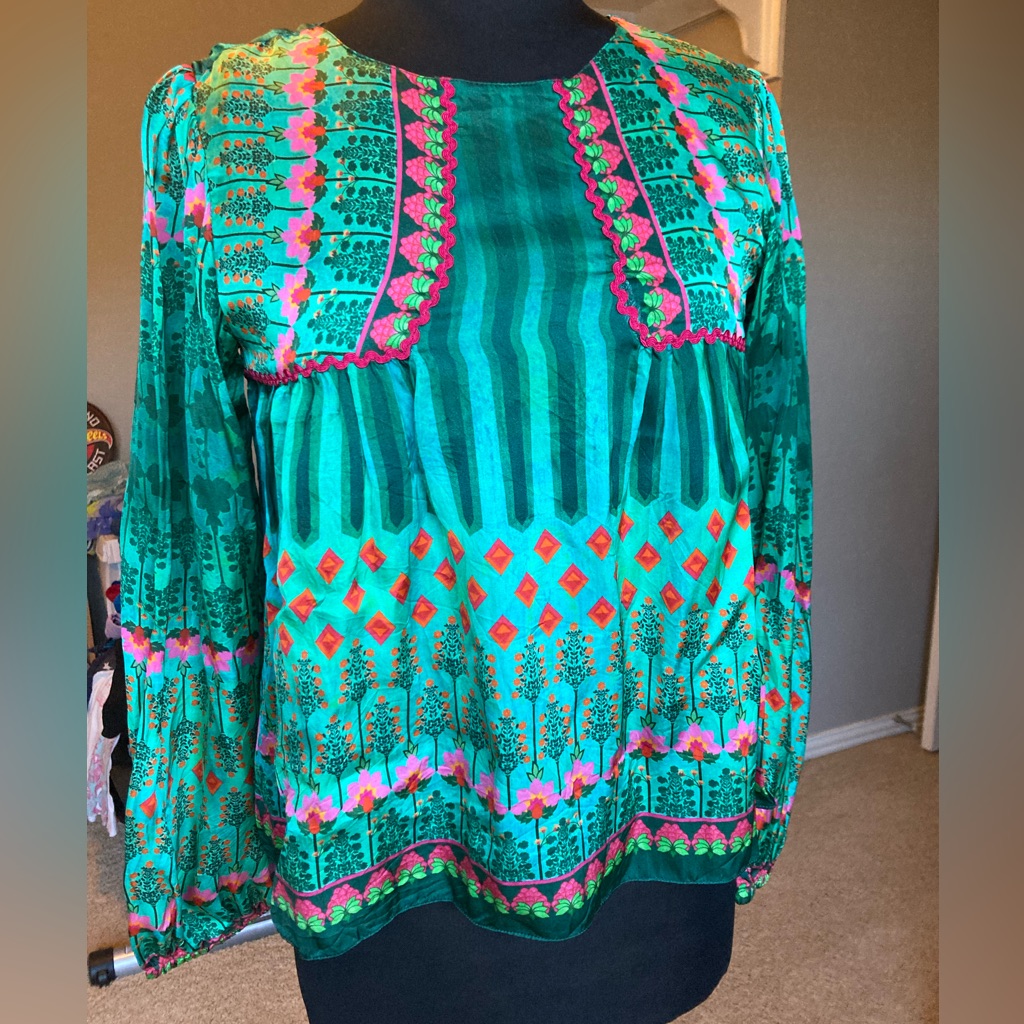 Anthropology:Siddhartha Bansal Vibrant Silky Green Patterned Top, Size Small